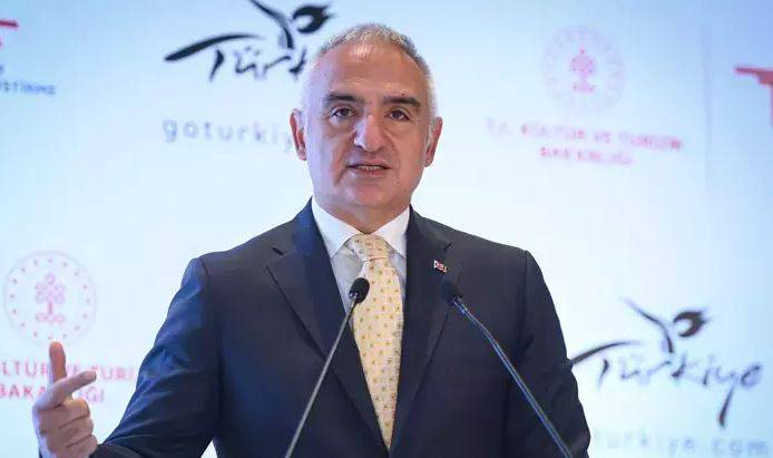 Turizm Bakanı Ersoy’a ait otelin 7 gecelik fiyatı 10 milyon 80 bin TL 6