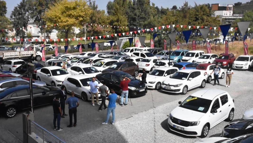 Türkiye'nin ikinci elde en hızlı satılan otomobilleri belli oldu. Bu markalar kapanın elinde kalıyor 4