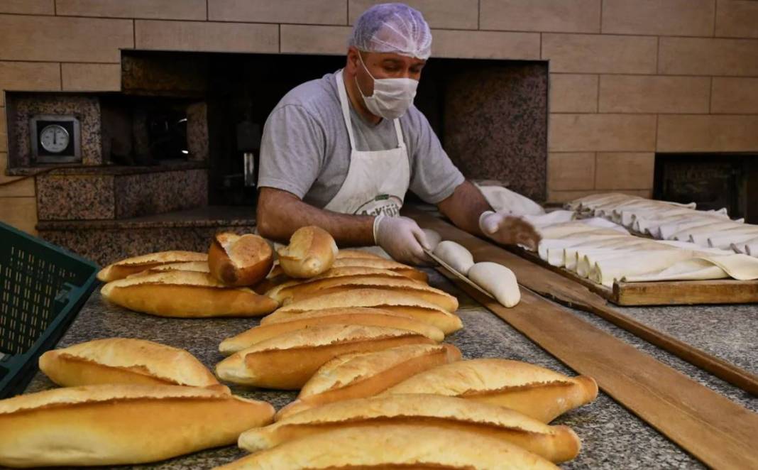 200 gram ekmeğin fiyatına dev indirim. Emekli ve öğrenciler akın ediyor 6