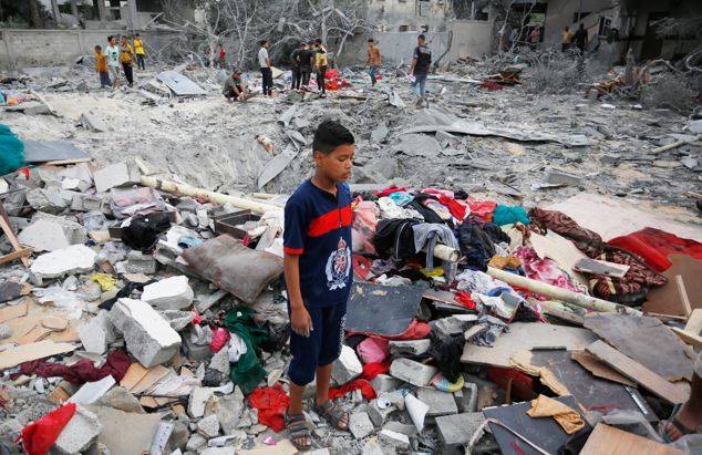 Savaşın gölgesinde Gazze kenti. Yine 20 sivil katledildi 5