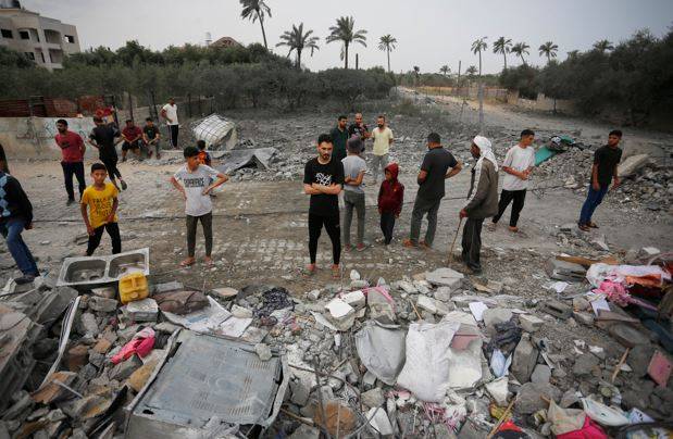 Savaşın gölgesinde Gazze kenti. Yine 20 sivil katledildi 4