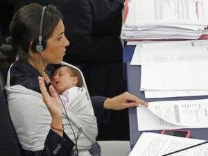 Çalışan anneler dikkat. Yeni kararlar yolda 17