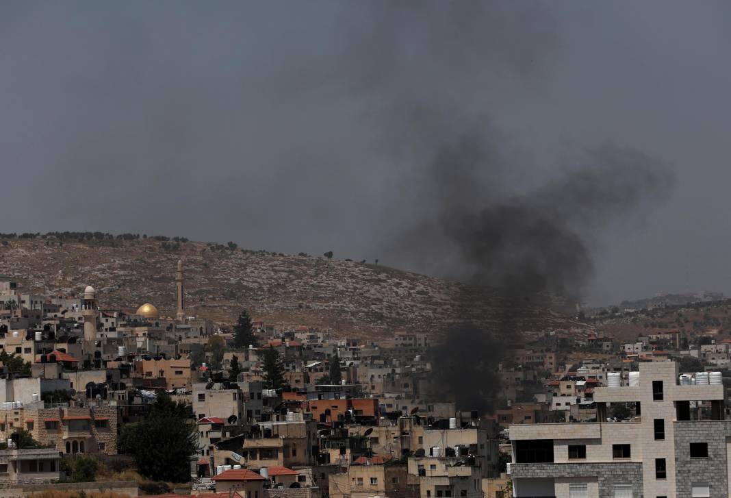 İsrail ordusu Cenin kentine baskın düzenledi 4