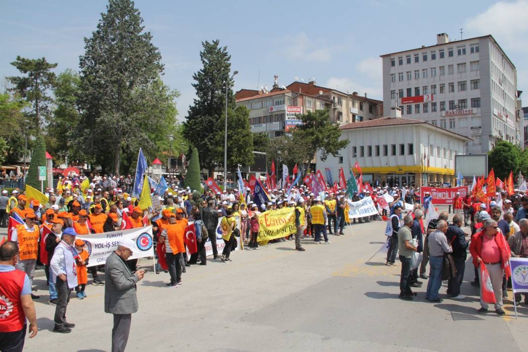 Türkiye'den 1 Mayıs manzaraları 26