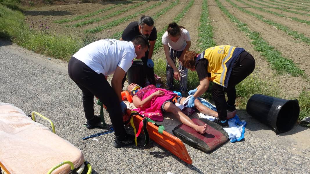 Marmaris'te turistler araçlardan yola fırladı. 15 kişi hastanelik oldu 8