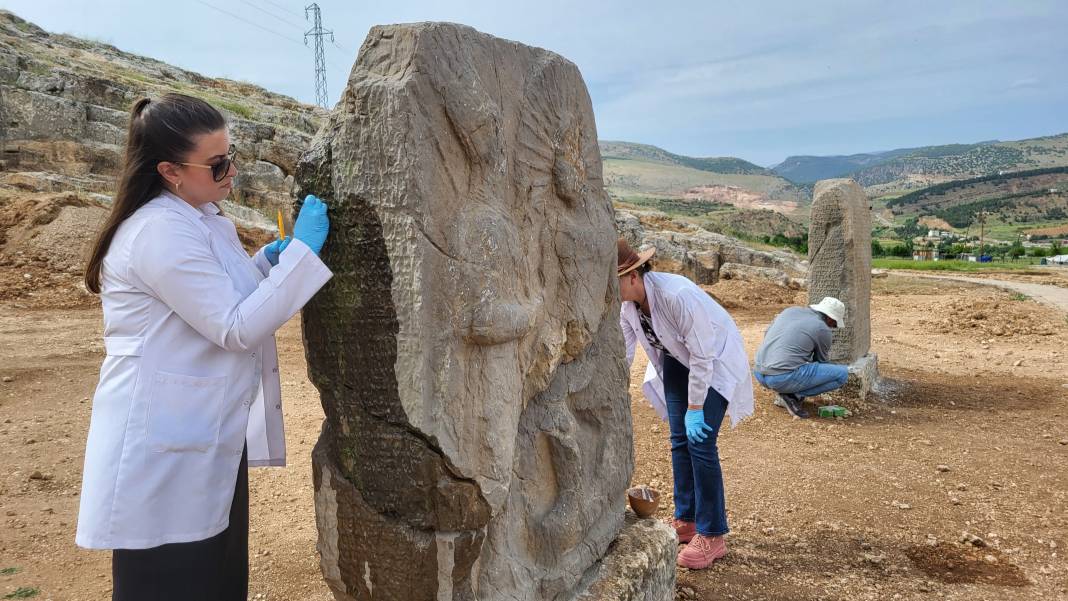 2 bin 100 yıllık yapıtlar Perre Antik Kent'te sergilenecek 5