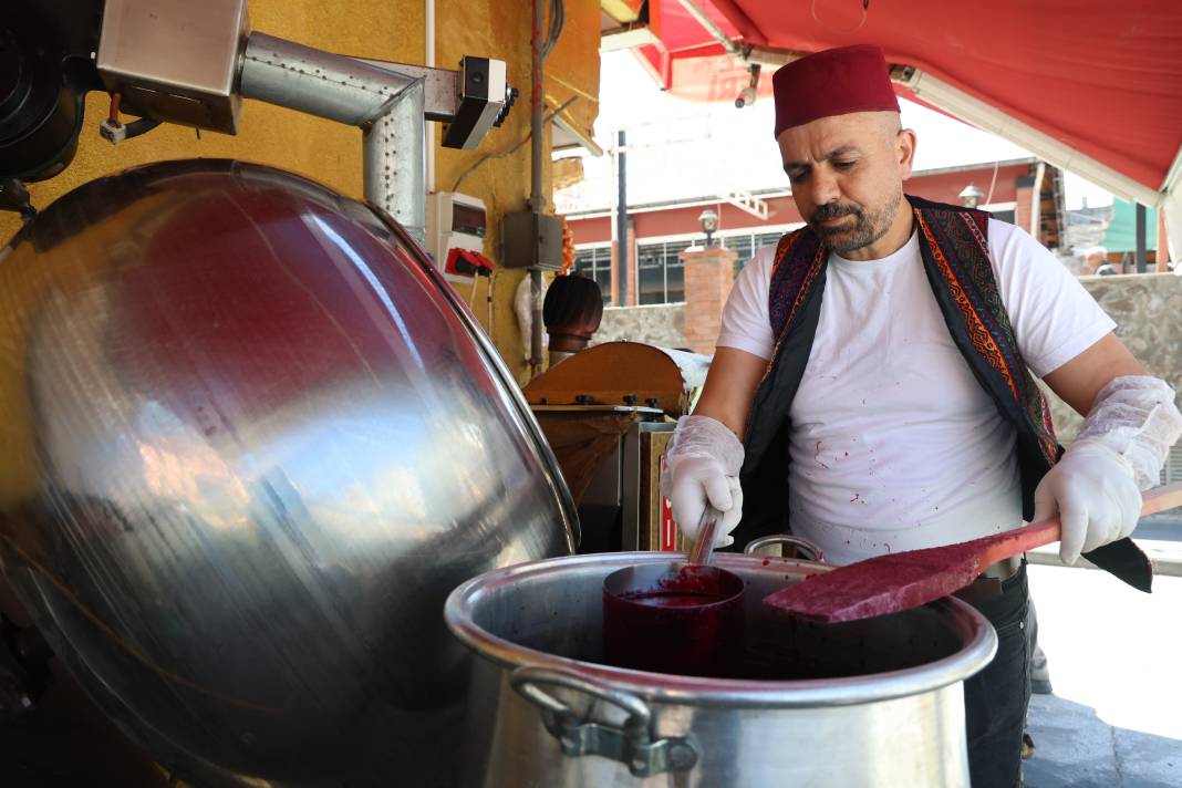 Beyaz altın olarak biliniyor vişneyle karıştırılıyor! Büyük ilgi gören yiyeceğin kilosu 250 TL 7