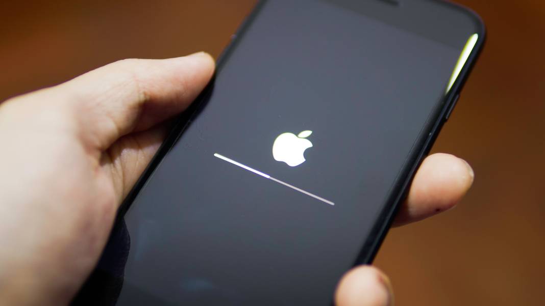 Apple yeni iPhone güncellemesini yayınladı. Yıllardır beklenen Android özelliği sonunda geldi 1