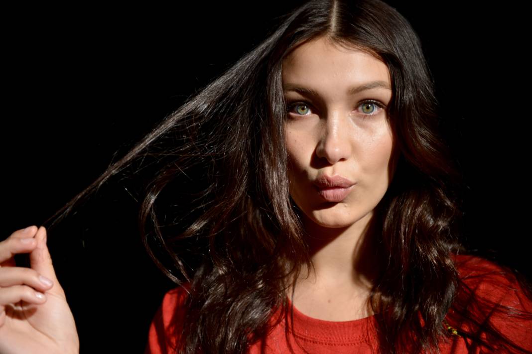 Bella Hadid modelliği bıraktı 12