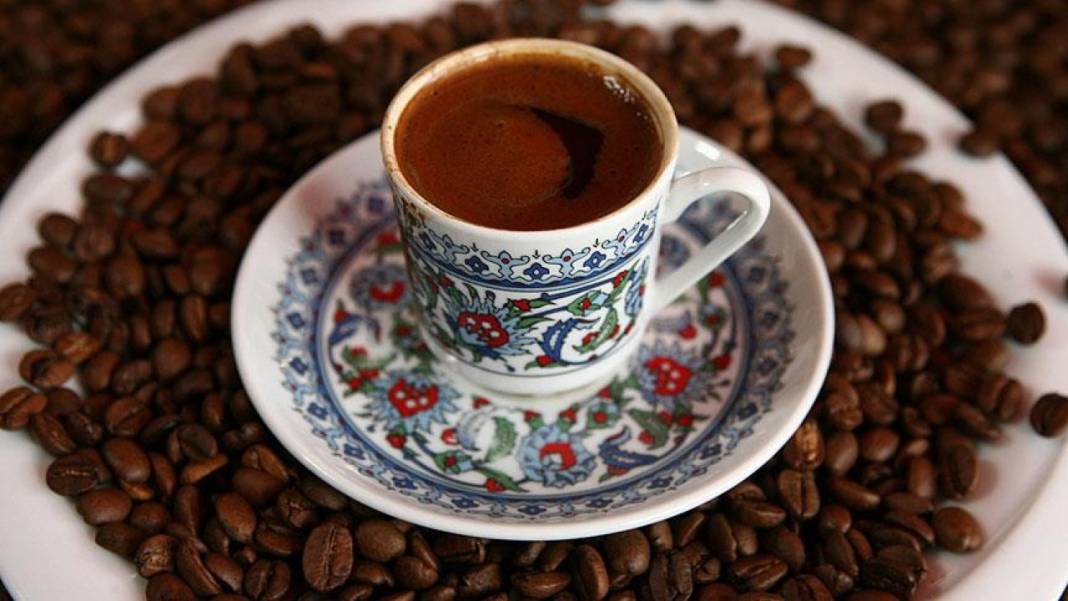 Türk kahvesine zam geldi. 40 yıl hatırı vardı artık o da kalmayacak 4