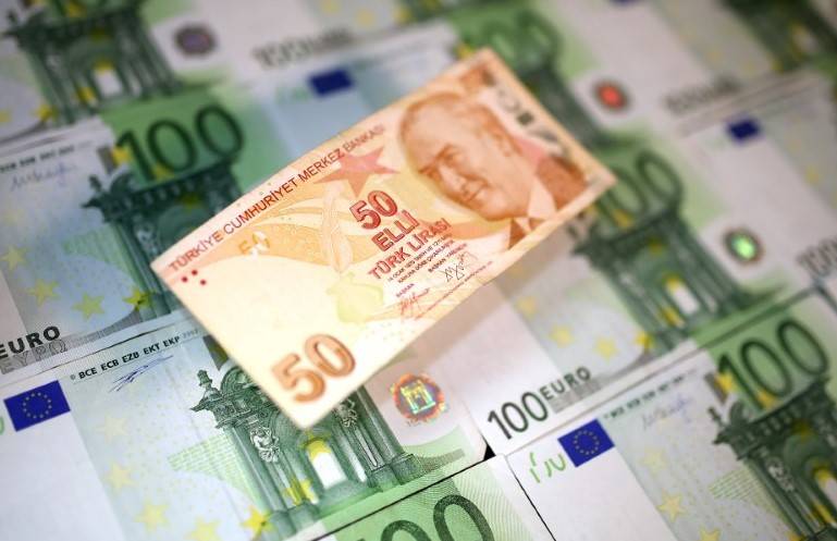 Dolar kuru yeni güne yükselişle başladı. 4