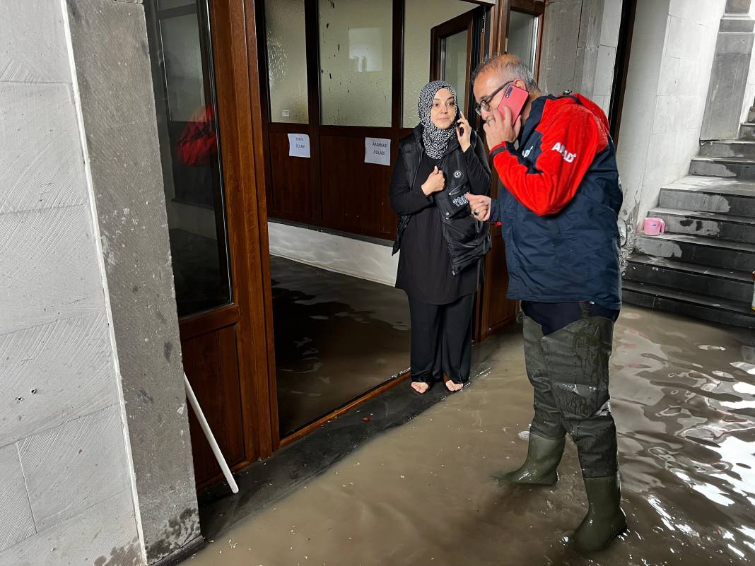 Yağmur yağdı. Kayseri'yi sel aldı 3