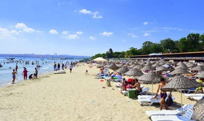 İstanbul'da plaj fiyatları Bodrum'u aratmıyor. Ücretler belli oldu 25