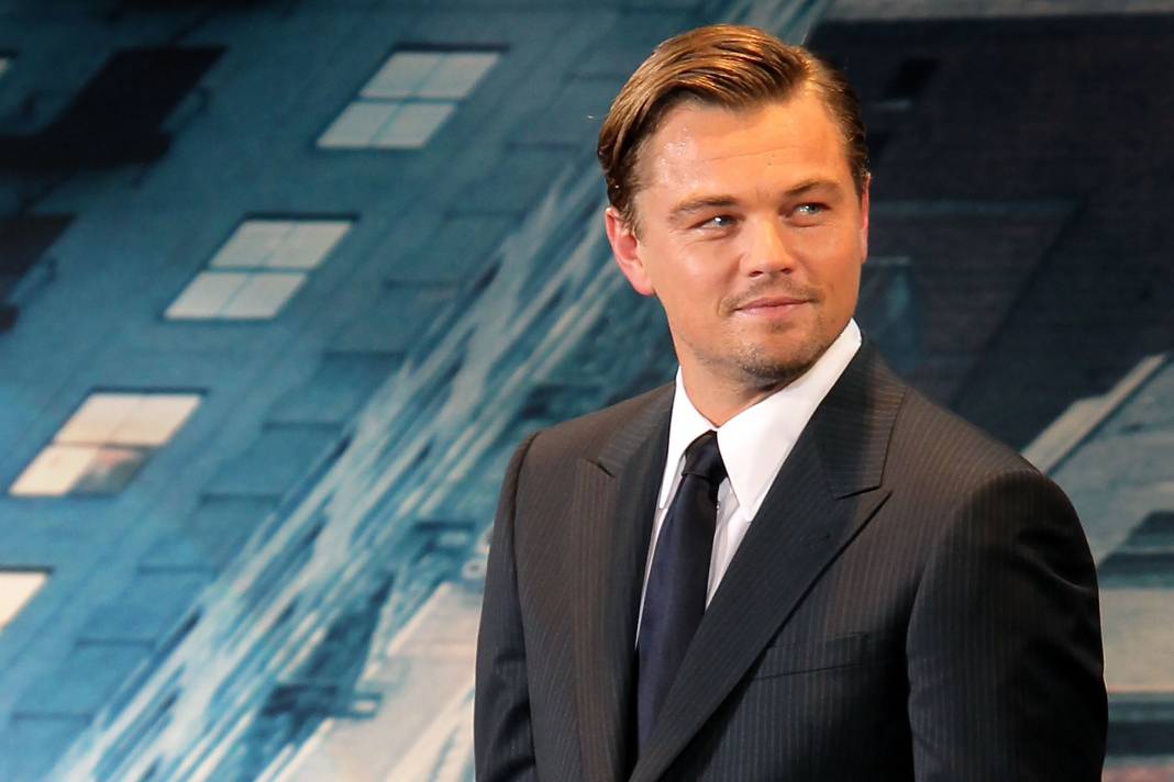 Dünyada ünlü oyuncu Leonardo DiCaprio 25 yaşındaki sevgilisiyle aşka geldi 7