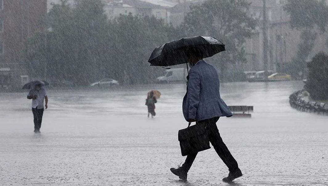 İstanbul dahil çok sayıda ili vuracak! Meteoroloji'den yeni uyarı geldi 51