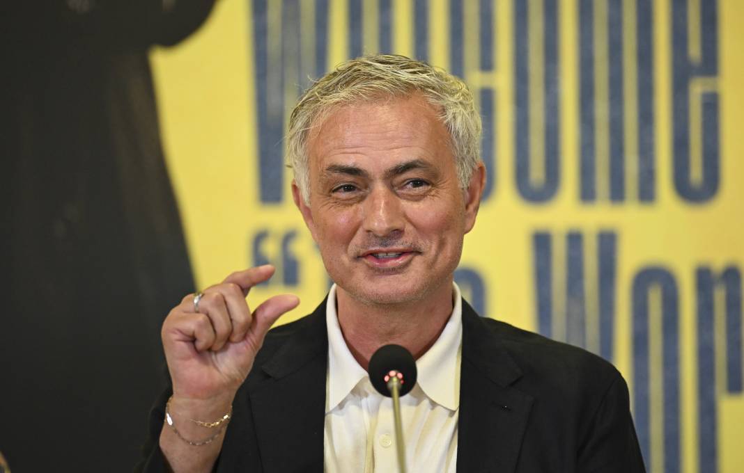 Dünyanın en çok kazanan teknik direktörleri belli oldu. Dikkat çeken Mourinho detayı 1