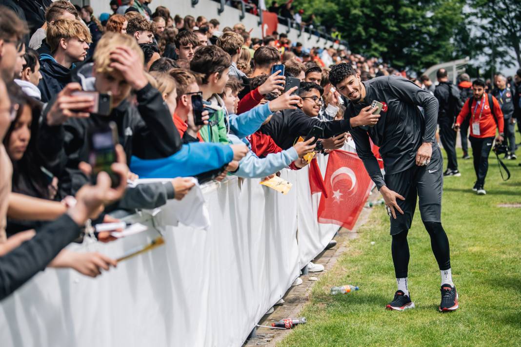 Almanya'da Türkiye depremi 41