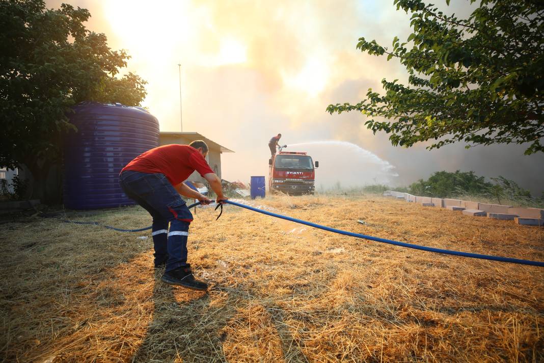 Çanakkale’de yeni orman yangını. İki köy boşaltıldı 5
