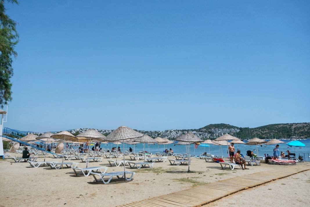 Bodrum'da şezlonglar yeniden halk plajlarında 5