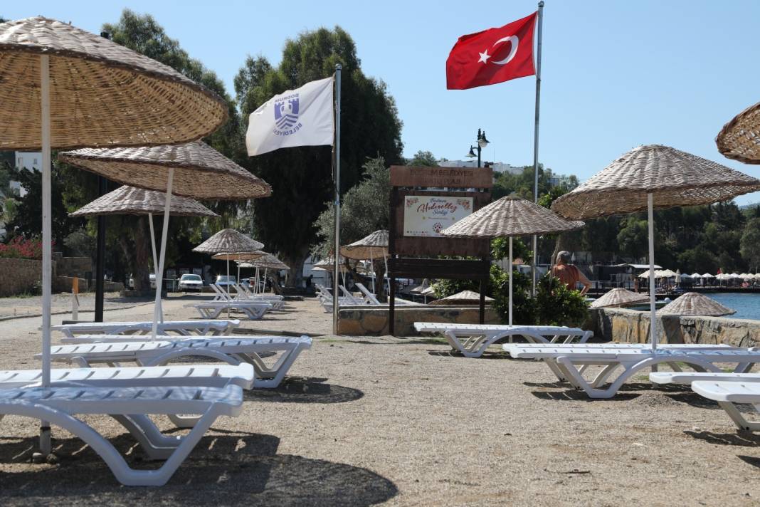 Bodrum'da şezlonglar yeniden halk plajlarında 6