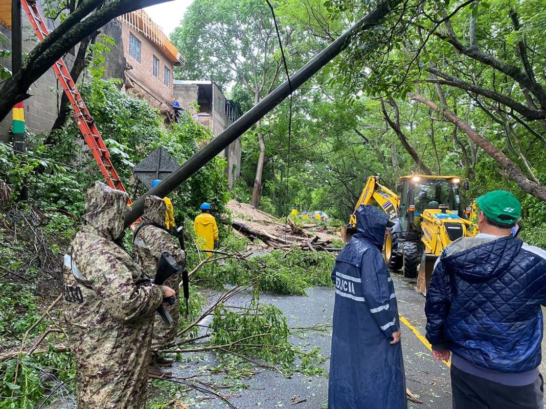 Orta Amerika’yı şiddetli yağış vurdu: 30 ölü 4