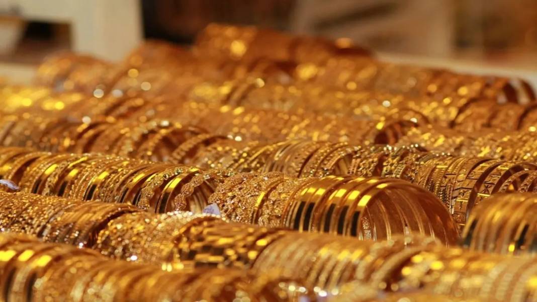 Dev bankadan altınla ilgili yatırımcıları şaşırtacak uyarı 5