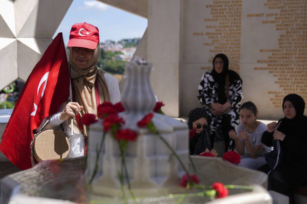 15 Temmuz Şehitler Makamı’na ziyaretçi akını 2