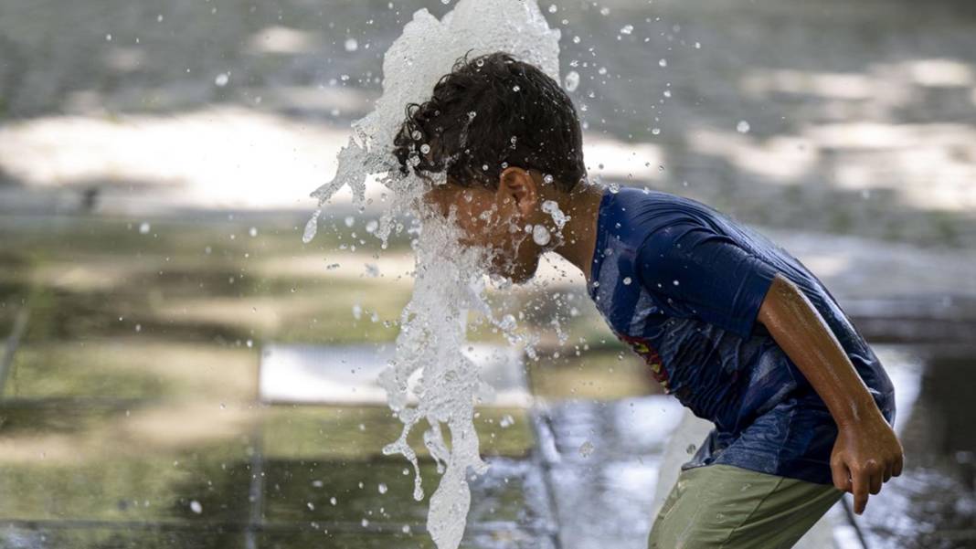 Meteoroloji uyardı bayıltan sıcaklar geliyor. Kavrulacağız 3