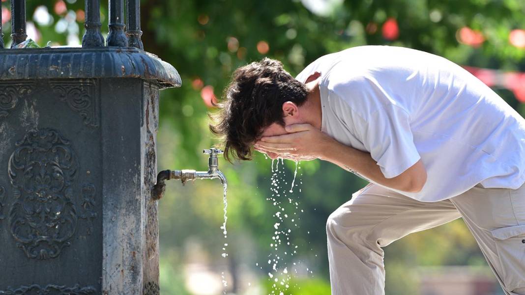 Meteoroloji uyardı bayıltan sıcaklar geliyor. Kavrulacağız 4