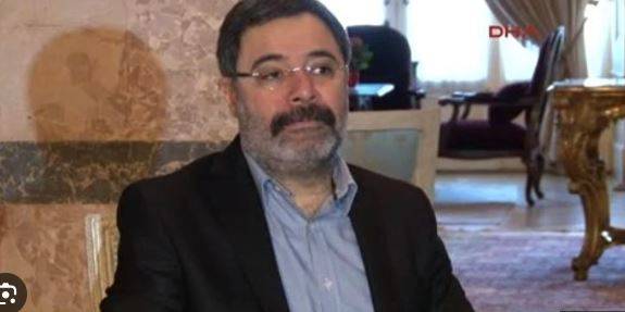 Ünlü yazar Ahmet Ümit savcılığa çağrıldı 14