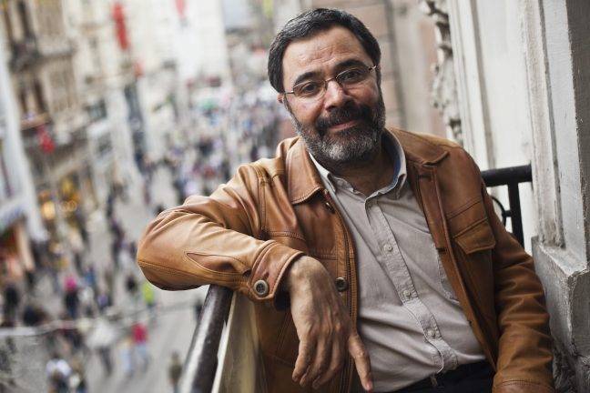 Ünlü yazar Ahmet Ümit savcılığa çağrıldı 11