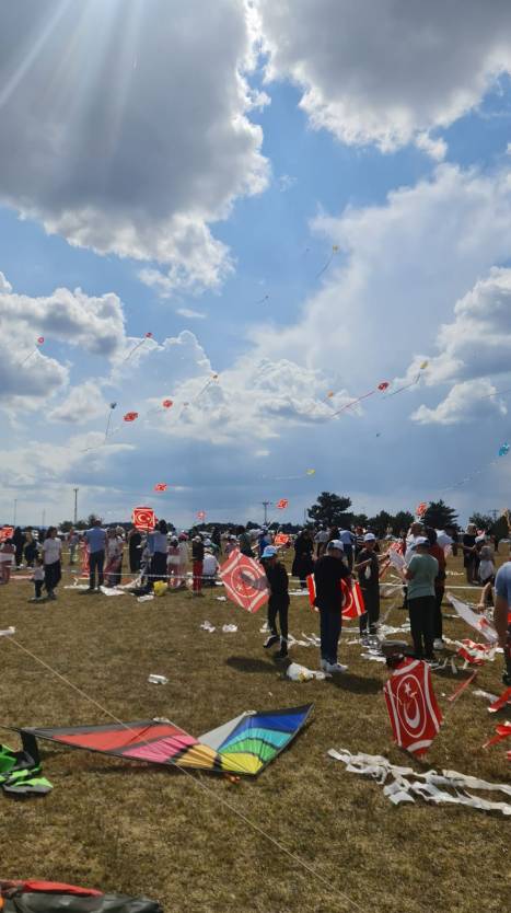 Atatürk'ün Kastamonu'ya gelişi 100. yılı rengarenk uçurtmalarla kutlandı 24