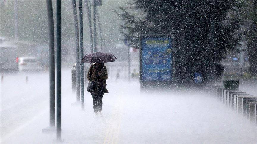 Meteoroloji saat verip 5 ili uyardı! Kuvvetli sağanak vuracak 2