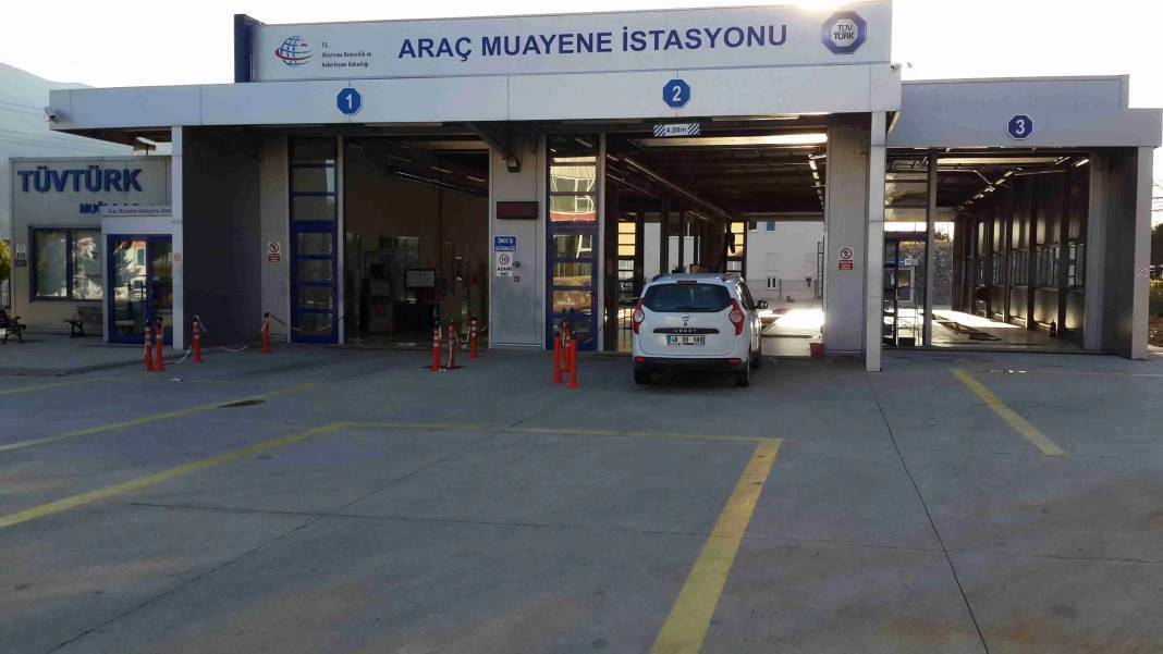 TÜVTÜRK’te araç muayenesi sil baştan. Resmen başladı 2