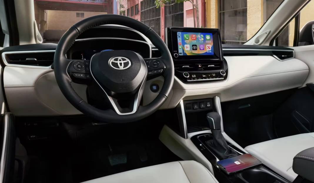 Yeni 2024 Toyota Corolla yollara çıktı! Fiyat listesi belli oldu 1