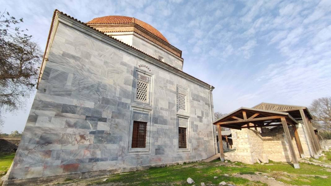 İzmir'in incisi: İlyas Bey Cami 2