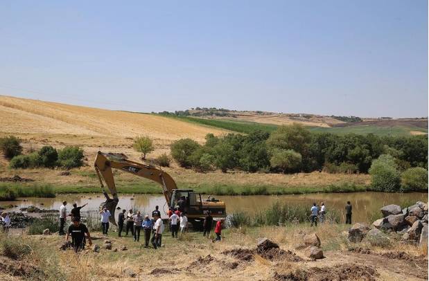 Kayıp Narin hakkında şok iddia. Araçta baygın halde yatıyordu, üzerinde battaniye vardı 14