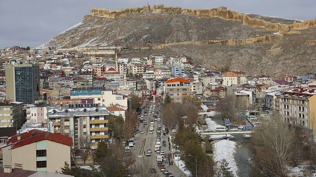 Türkiye'nin en hızlı fakirleşen illeri belli oldu! Listeyi görenler şaştı kaldı 11