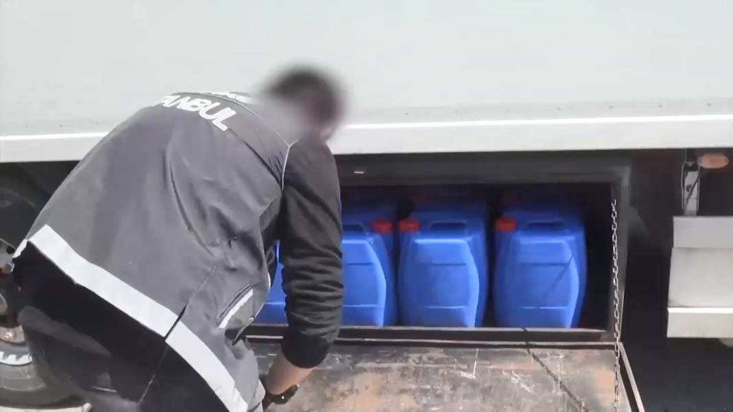 İstanbul'da dev operasyon: 1 ton 291 kilogram uyuşturucu yakalandı 9