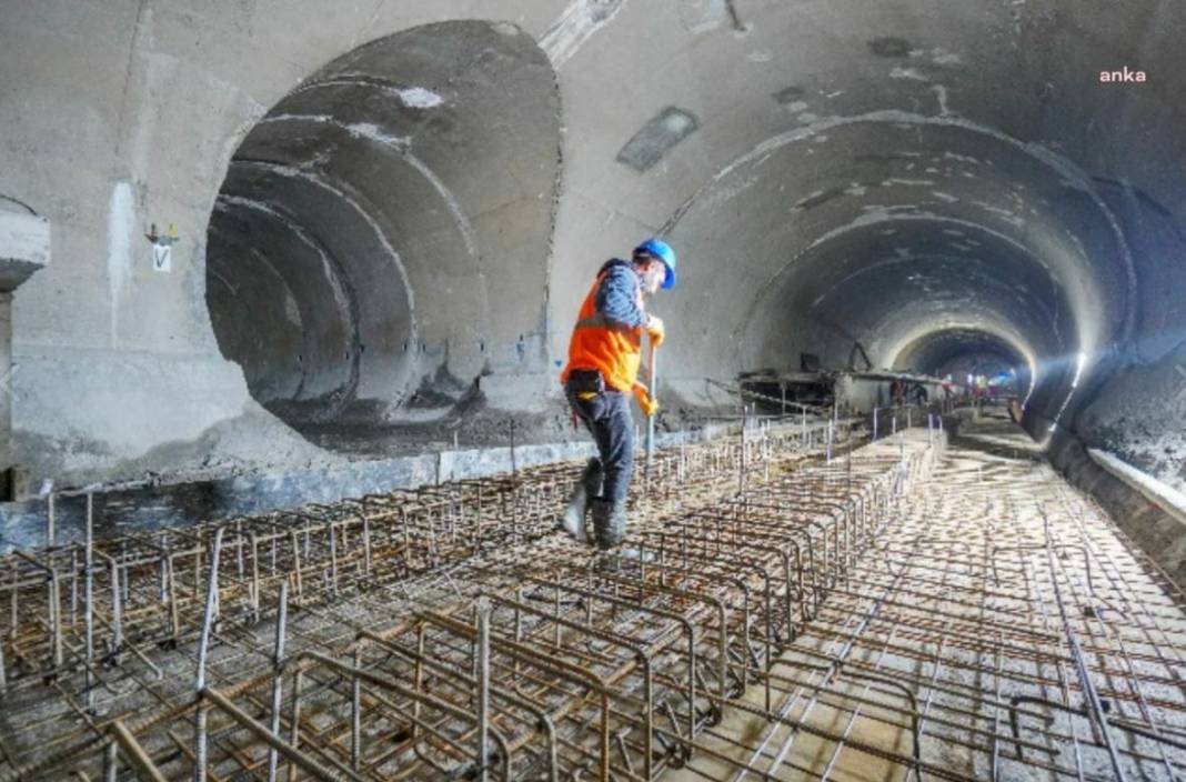İstanbul yeni metro hattına kavuşuyor. AKP engelledi CHP bitiriyor. Milyonların yol çilesi sona erecek 8