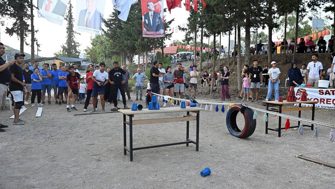Bu da köy Survivor’ı: 5 yıldızlı tatil için köylüler kıyasıya yarıştı 2