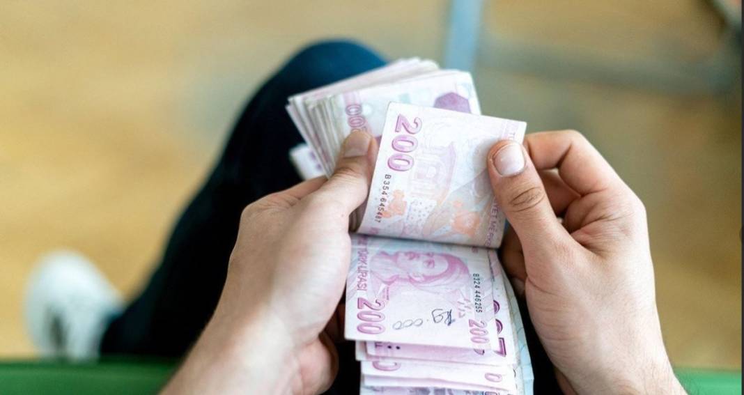 TÜİK'ten emekli ve memura büyük darbe. Memurların net maaşı belli oldu 4