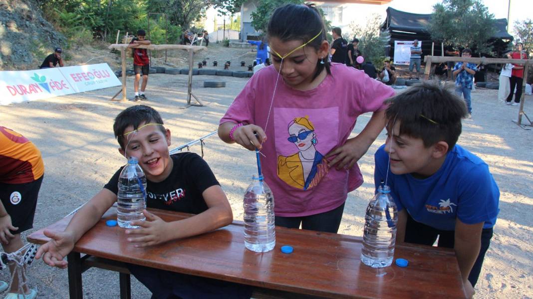 Bu da köy Survivor’ı: 5 yıldızlı tatil için köylüler kıyasıya yarıştı 4