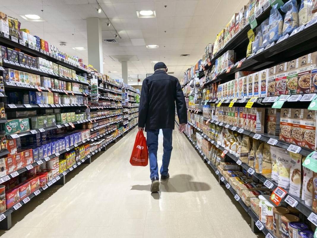 2 süpermarket devinin iflası an meselesi. Müşterileri de rakipleri de şoke oldu 6