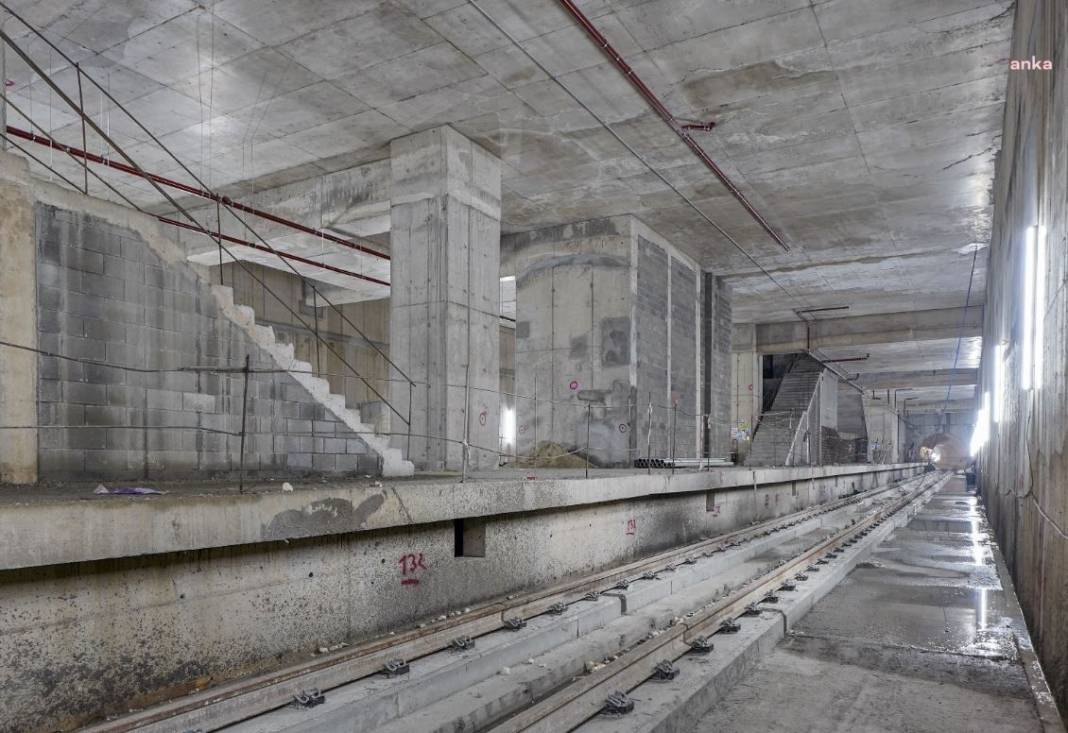 İstanbul yeni metro hattına kavuşuyor. AKP engelledi CHP bitiriyor. Milyonların yol çilesi sona erecek 6