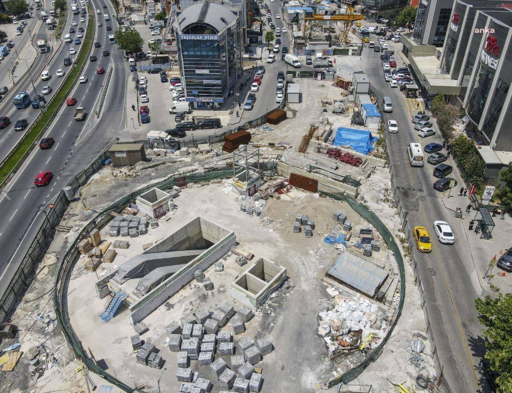İstanbul yeni metro hattına kavuşuyor. AKP engelledi CHP bitiriyor. Milyonların yol çilesi sona erecek 5