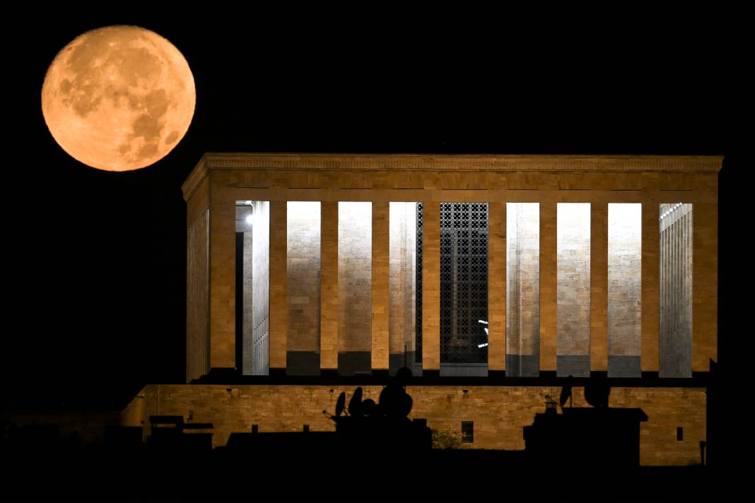 Anıtkabir'de büyüleyen görüntü 3