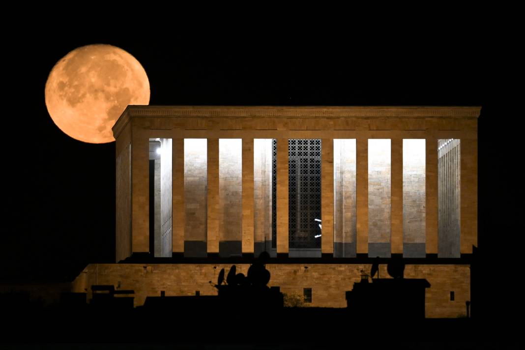 Anıtkabir'de büyüleyen görüntü 2