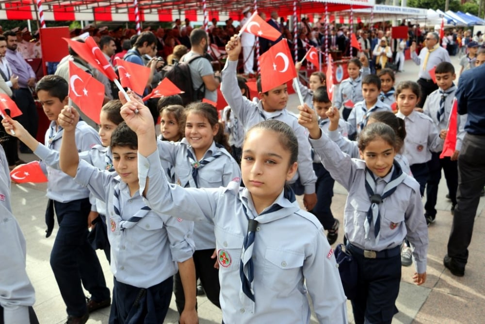 Cumhuriyet'in 92. yılı tüm yurtta törenlerle kutlanıyor... 10