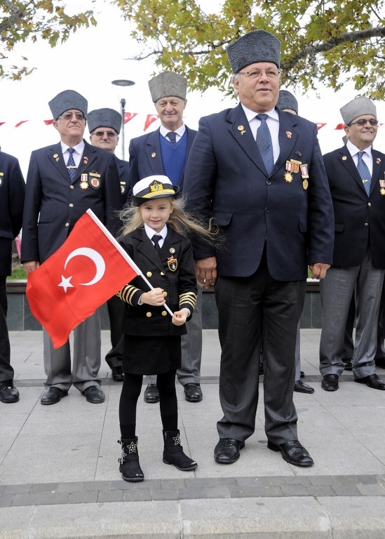 Cumhuriyet'in 92. yılı tüm yurtta törenlerle kutlanıyor... 5